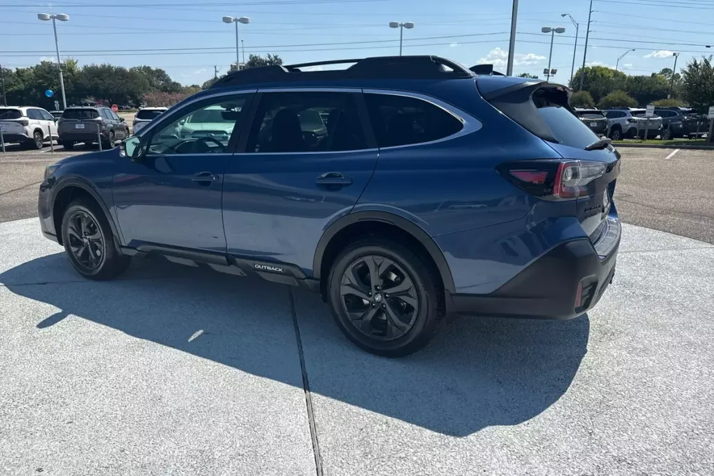 2021 Subaru Outback Onyx Edition XT photo 1