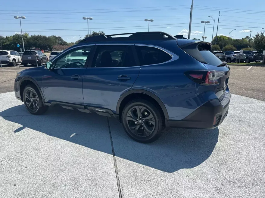 2021 Subaru Outback Onyx Edition XT photo 1