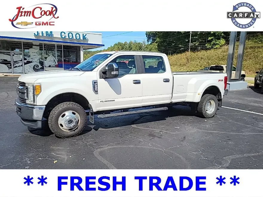 2017 Ford F-350 XL photo 1