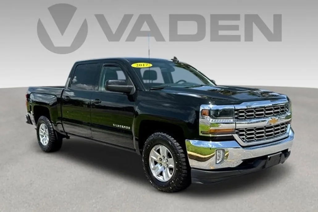 2017 Chevrolet Silverado 1500 LT photo 1