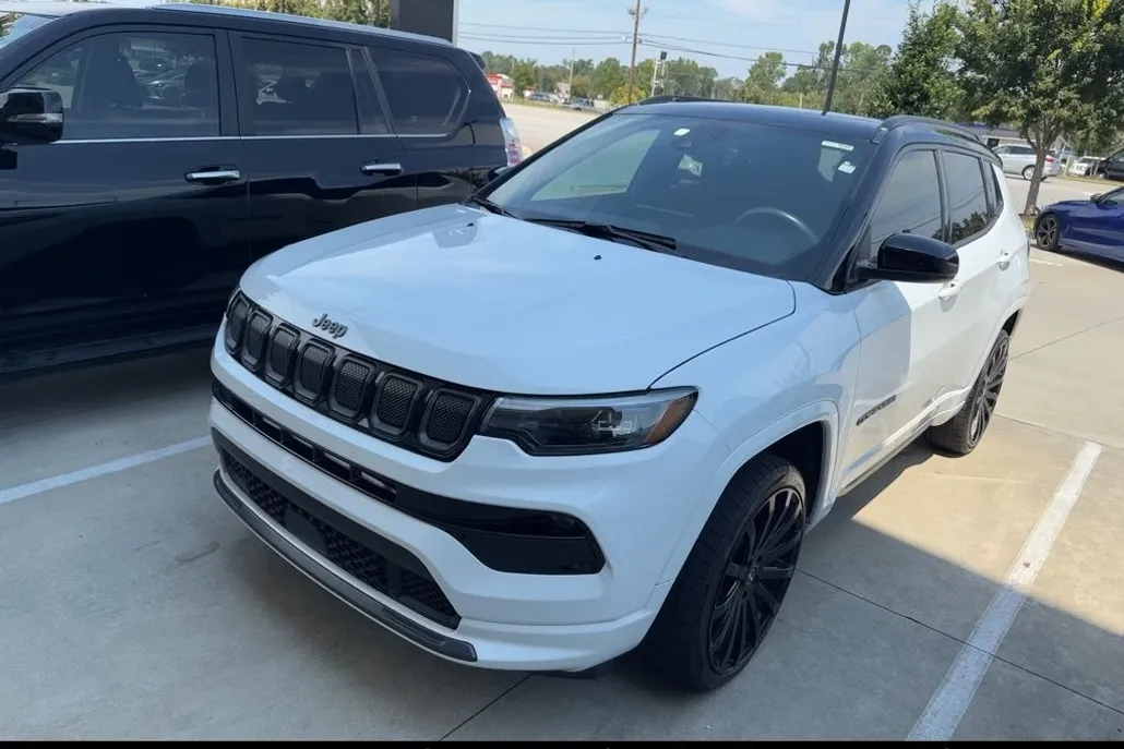 2022 Jeep Compass High Altitude photo 1