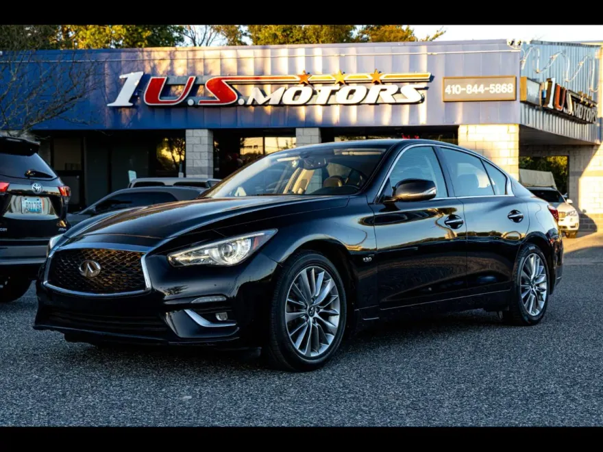 2018 Infiniti Q50 3.0t LUXE AWD photo 1