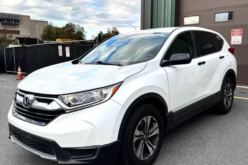 2019 Honda CR-V LX photo 1