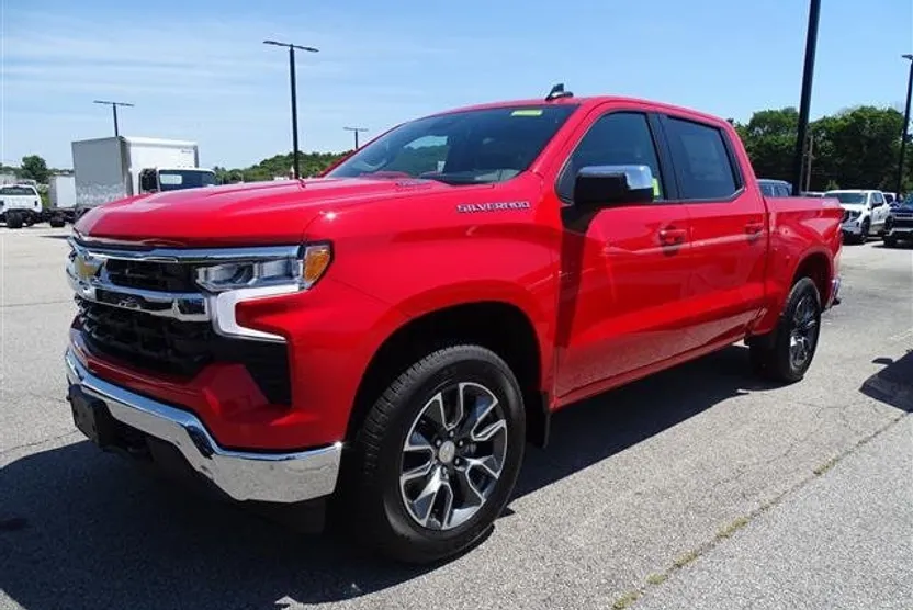2024 Chevrolet Silverado 1500 LT photo 1