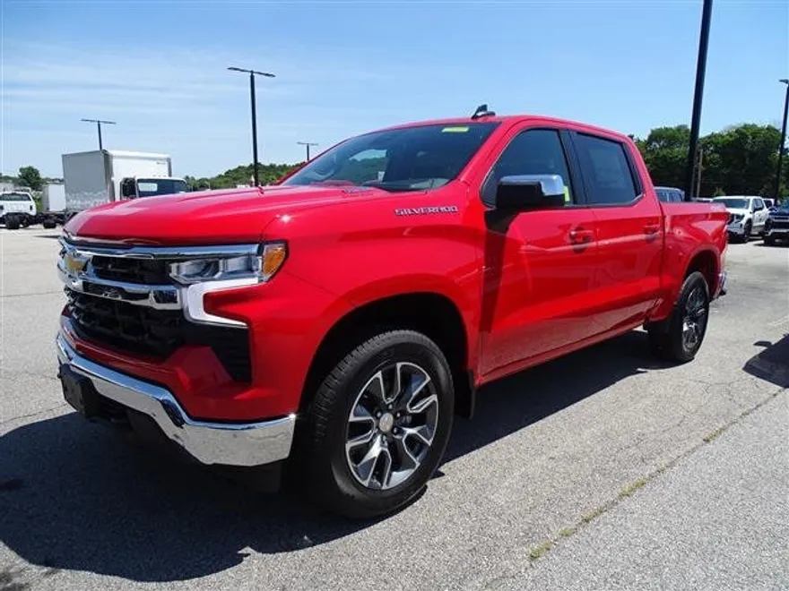 2024 Chevrolet Silverado 1500 LT photo 1