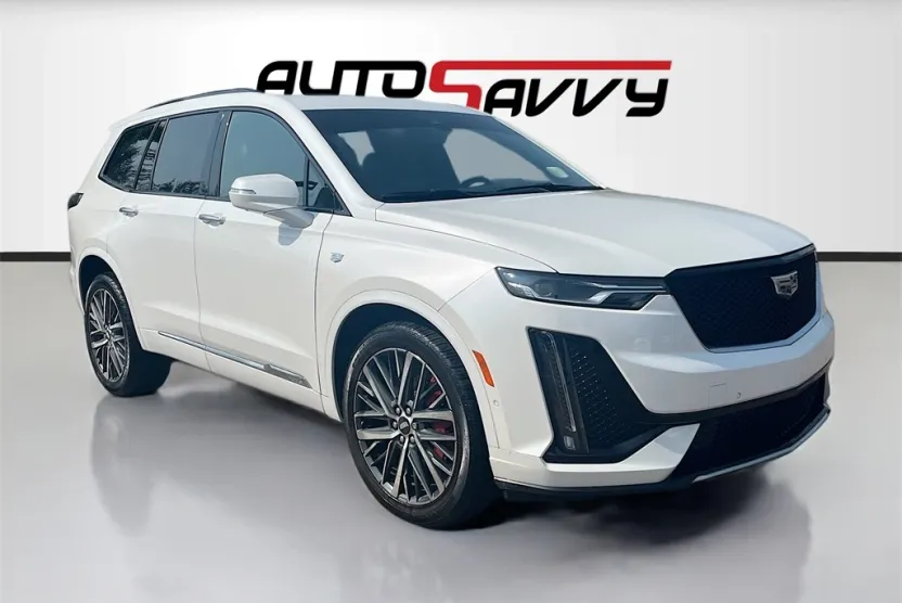 2023 Cadillac XT6 Sport photo 1