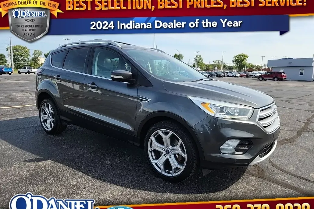 2017 Ford Escape Titanium photo 1