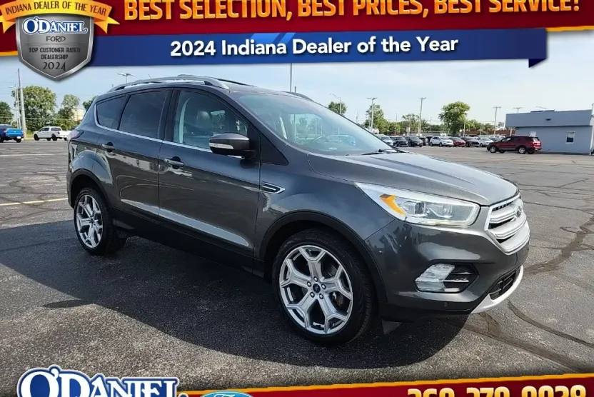 2017 Ford Escape Titanium photo 1