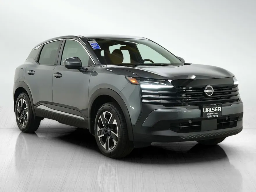 2025 Nissan Kicks SV photo 1