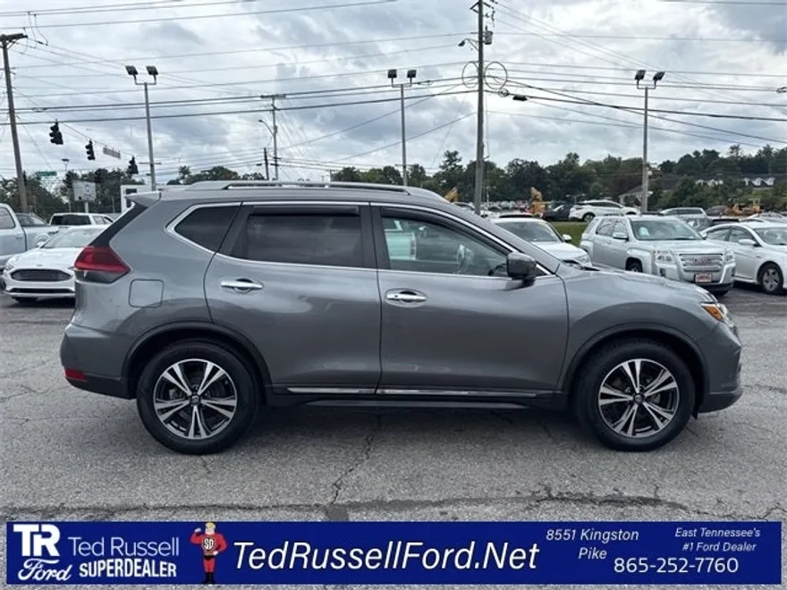 2018 Nissan Rogue SL photo 1