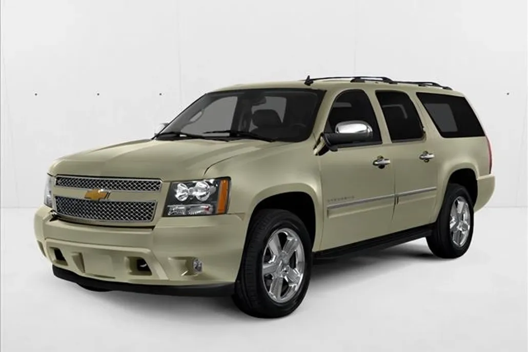 2014 Chevrolet Suburban 1500 LT photo 1