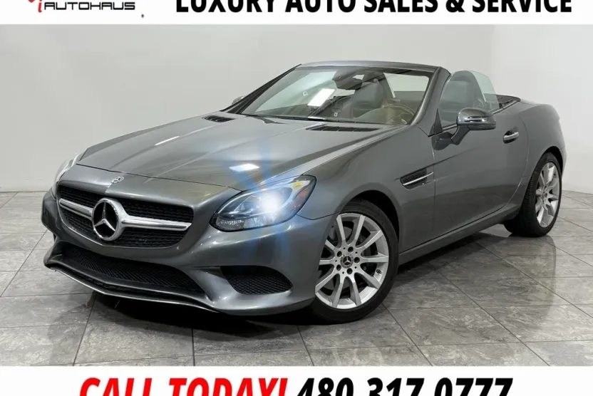 2018 Mercedes Benz SLC 300 photo 1