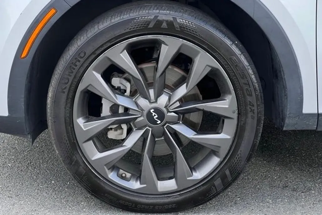 2022 Kia Sorento X-Line SX Prestige photo 1