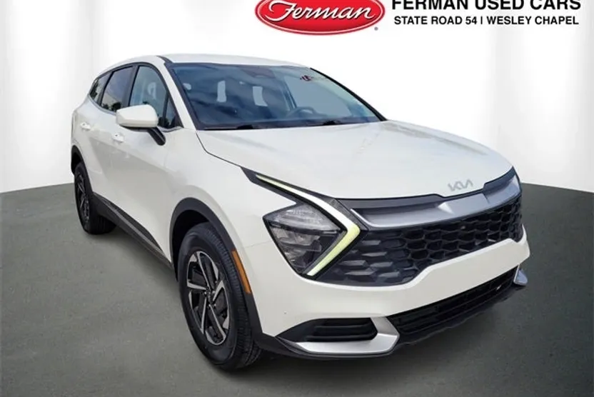 2023 Kia Sportage Hybrid LX photo 1