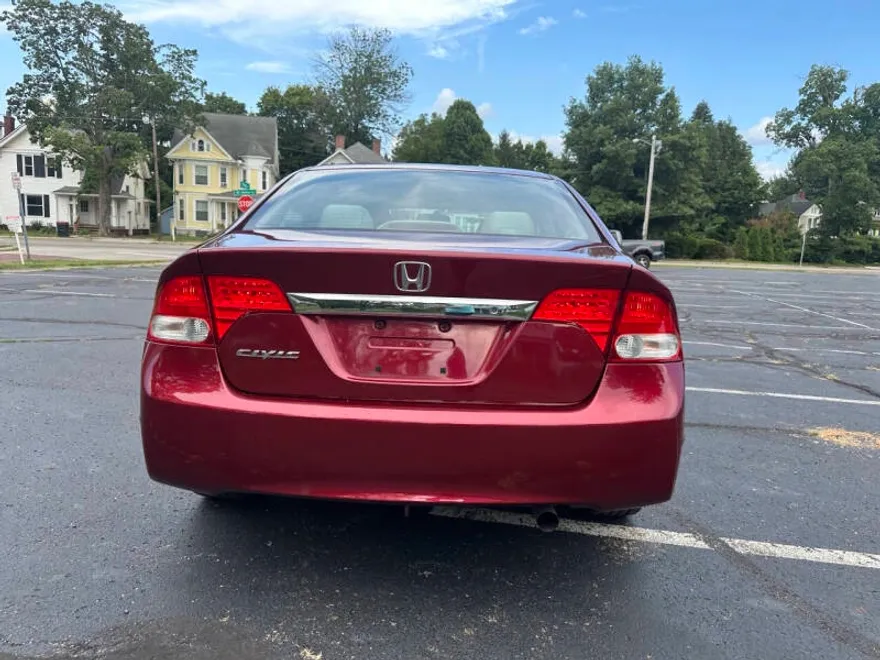 2011 Honda Civic LX photo 1