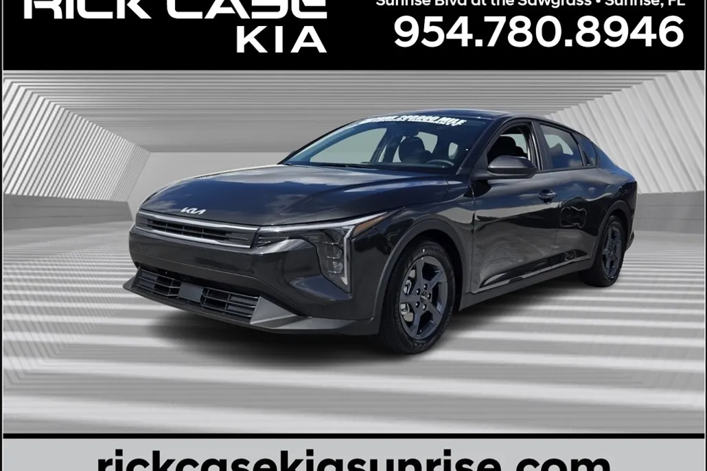 2025 Kia K4 LX photo 1