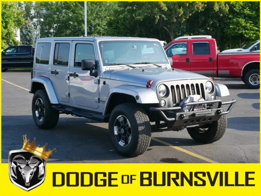 2014 Jeep Wrangler Unlimited Sahara photo 1