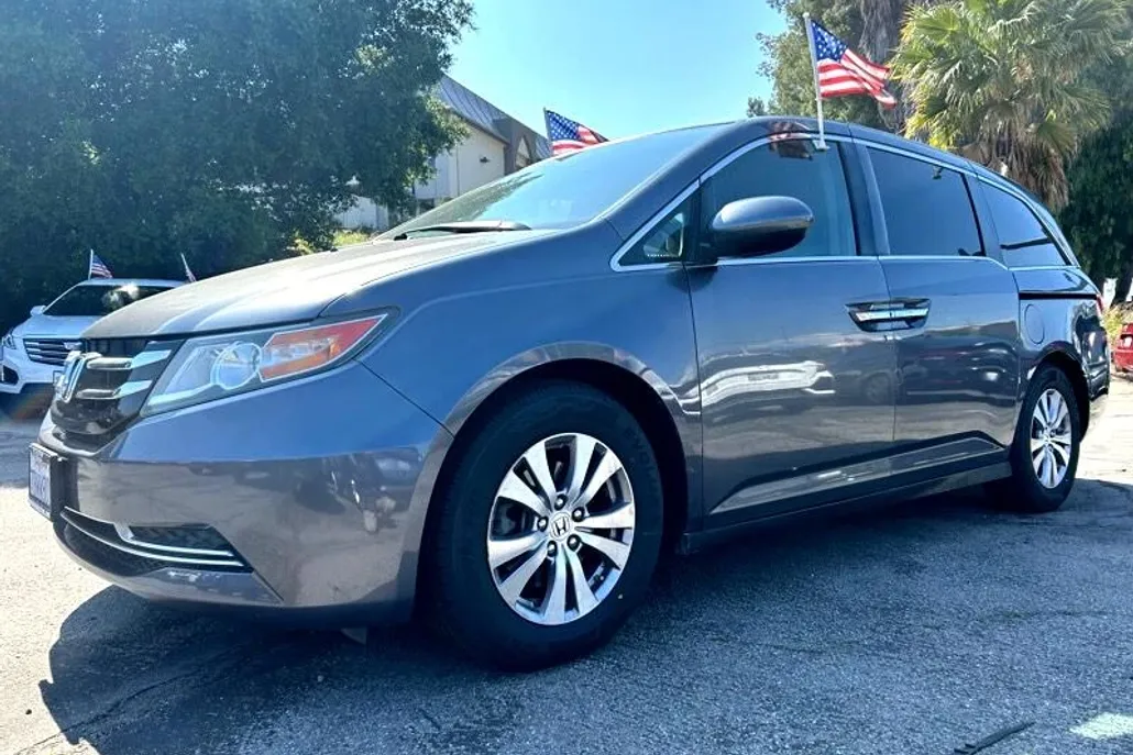 2014 Honda Odyssey EX-L photo 1