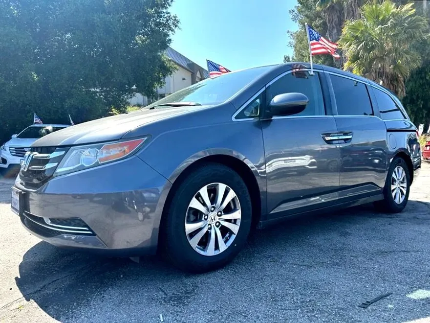 2014 Honda Odyssey EX-L photo 1