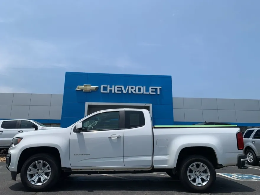 2022 Chevrolet Colorado LT photo 1