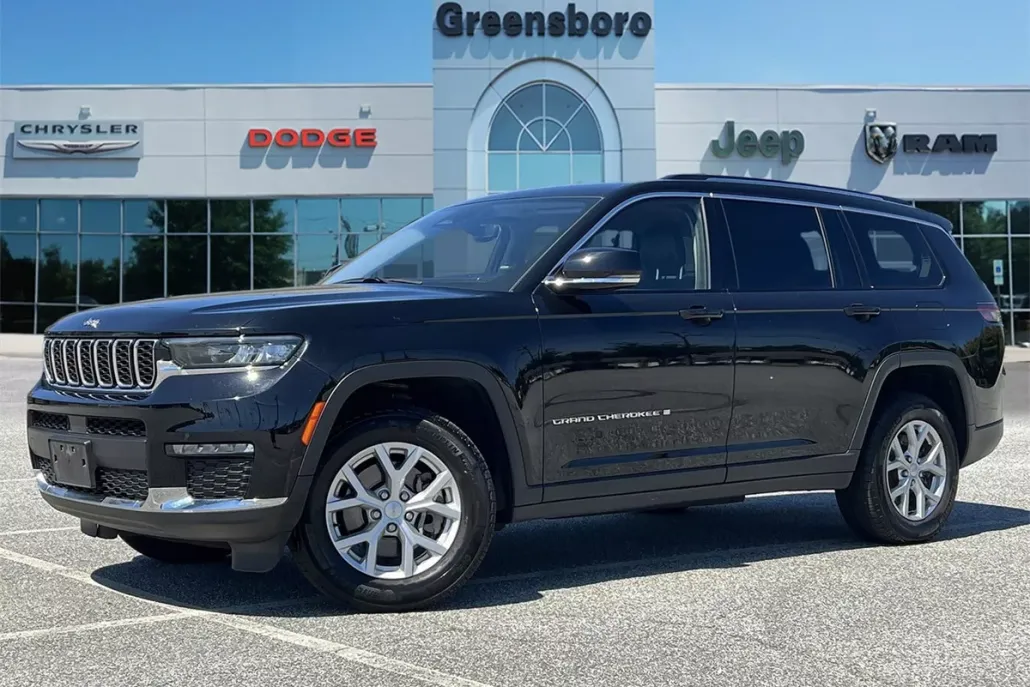 2023 Jeep Grand Cherokee Limited photo 1