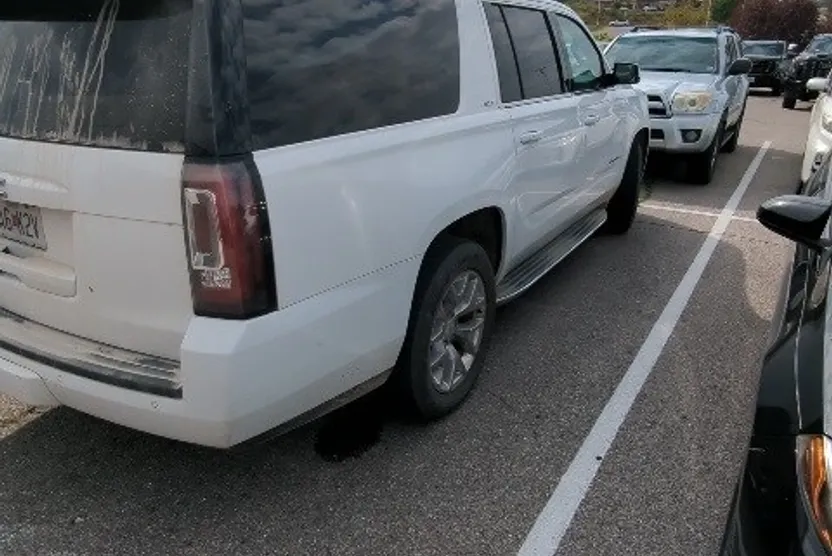 2015 Gmc Yukon XL SLT 1500 photo 1
