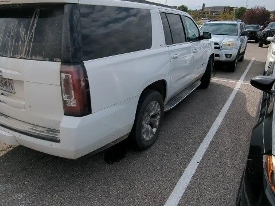 2015 Gmc Yukon XL SLT 1500 photo 1