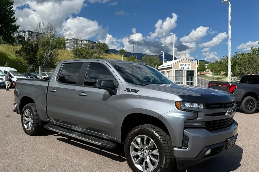 2020 Chevrolet Silverado 1500 RST photo 1