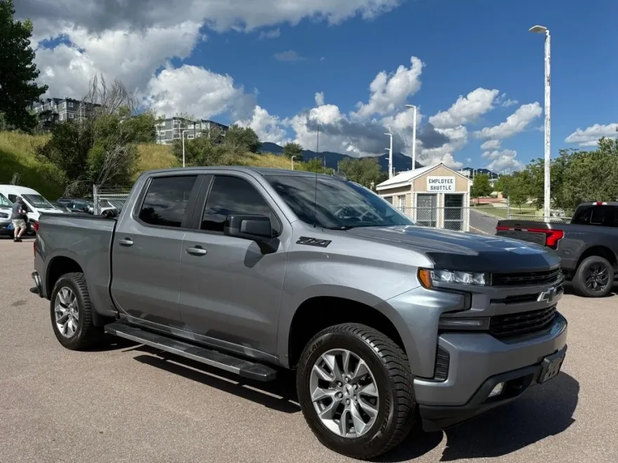 2020 Chevrolet Silverado 1500 RST photo 1