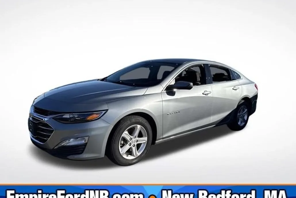 2024 Chevrolet Malibu 1LT photo 1