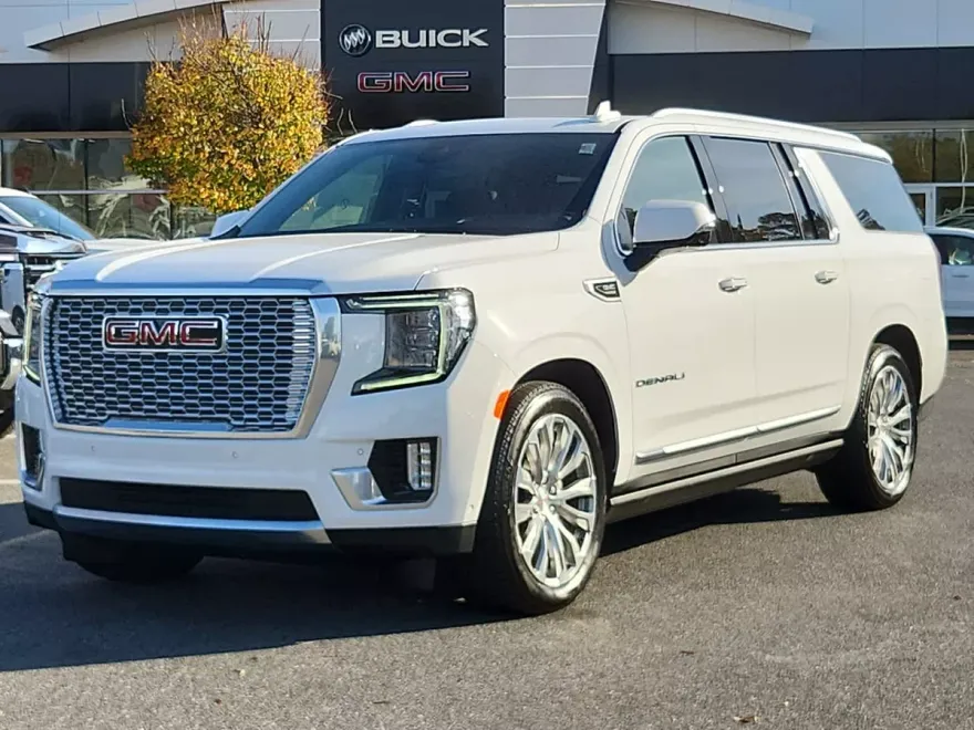 2024 Gmc Yukon XL Denali photo 1