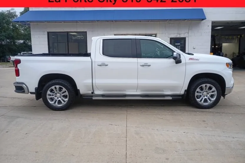 2022 Chevrolet Silverado 1500 LTZ photo 1
