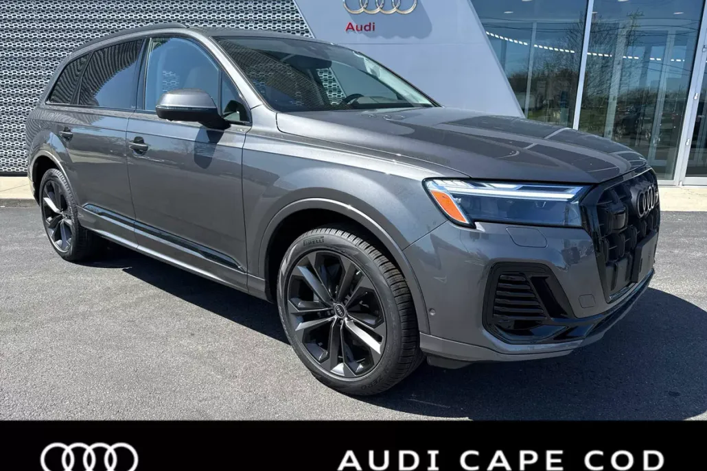 2025 Audi Q7 Premium Plus photo 1