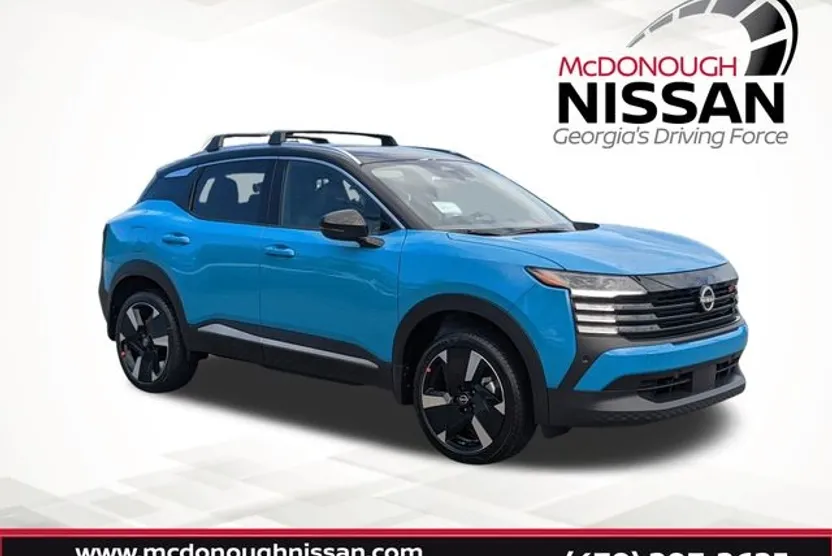 2025 Nissan Kicks SR photo 1