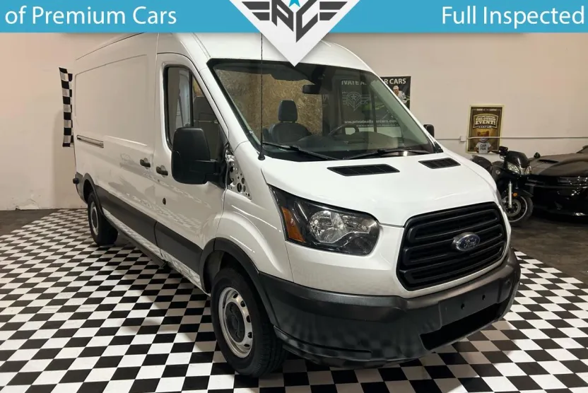2019 Ford Transit Van photo 1