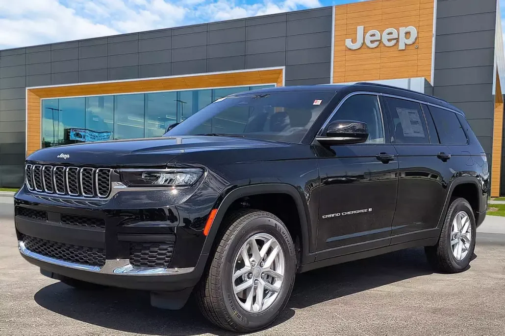 2025 Jeep Grand Cherokee Laredo X photo 1