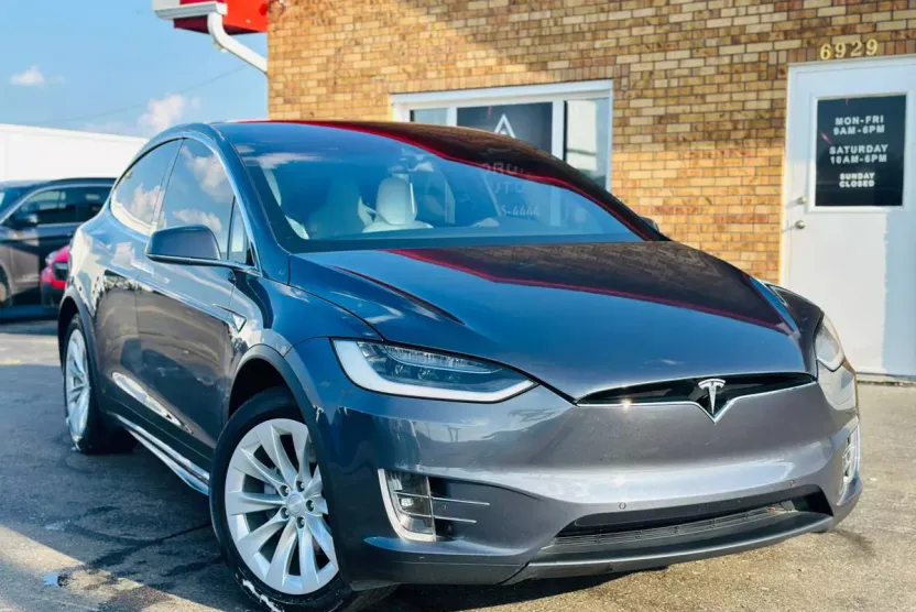 2016 Tesla Model X 75D photo 1