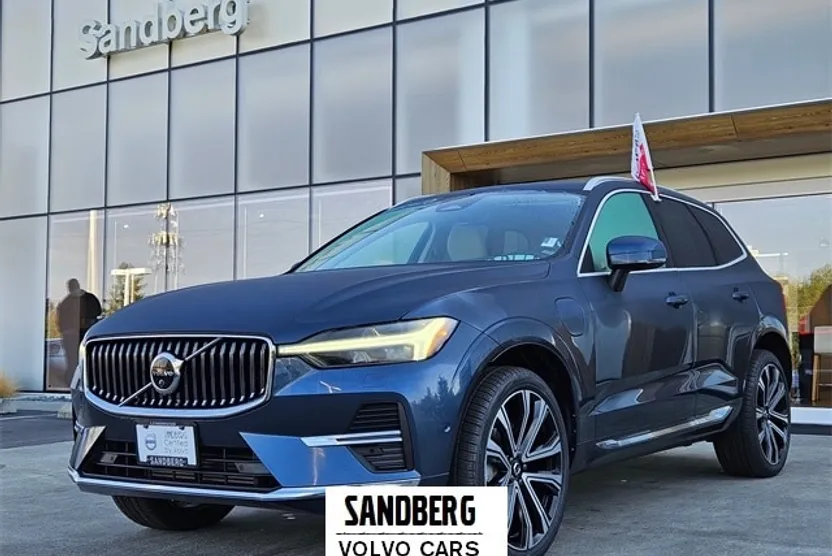 2023 Volvo XC60 Recharge Hybrid Ultimate photo 1