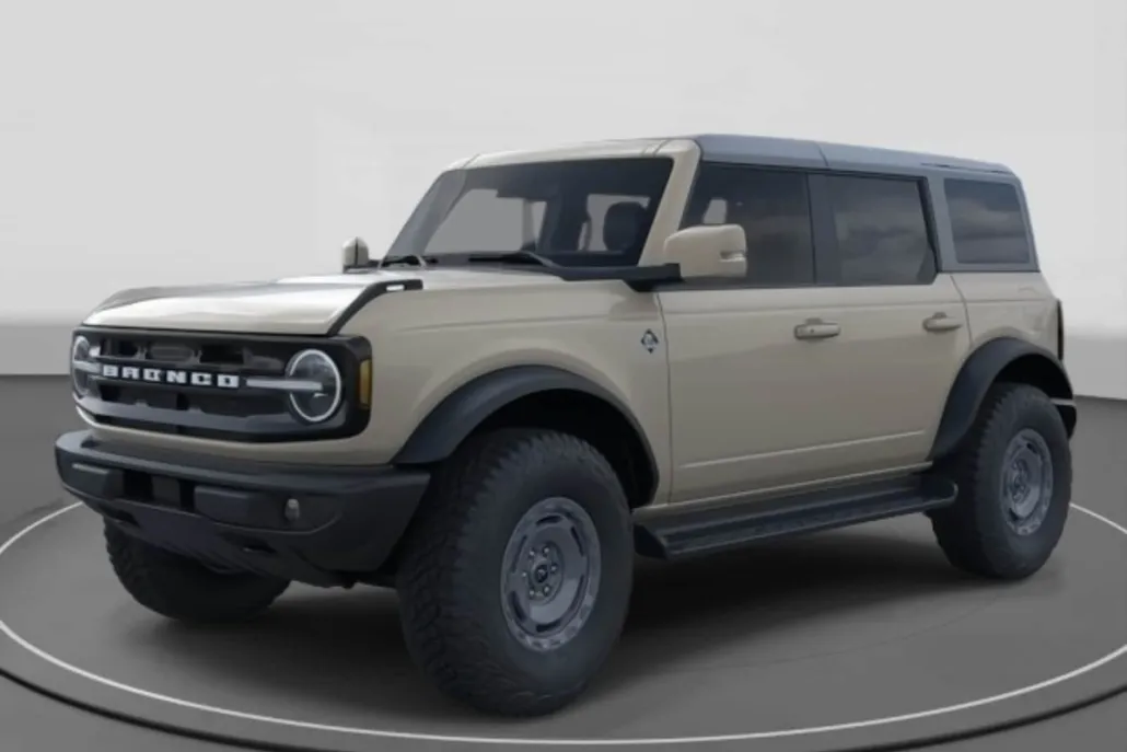2025 Ford Bronco Outer Banks photo 1