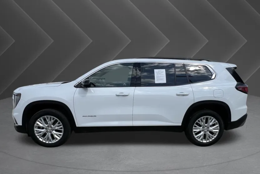 2024 Gmc Acadia Elevation photo 1