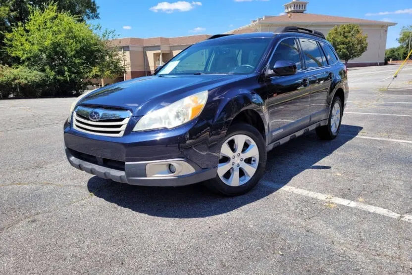 2012 Subaru Outback 2.5i photo 1