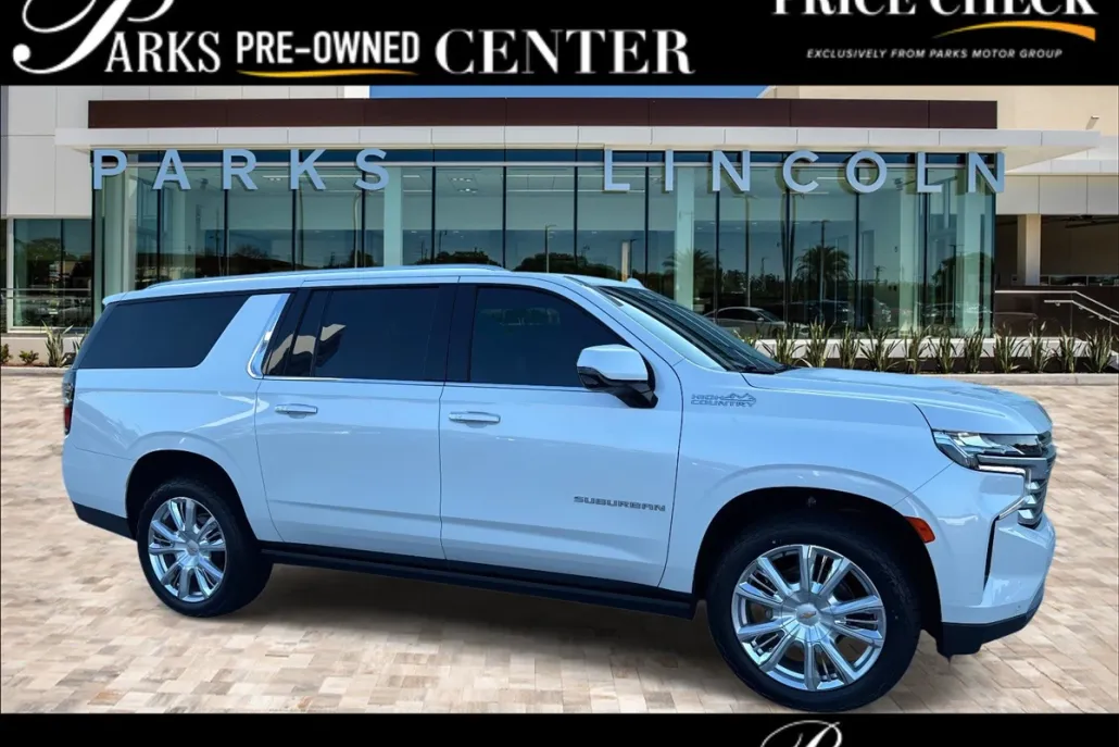 2021 Chevrolet Suburban High Country photo 1