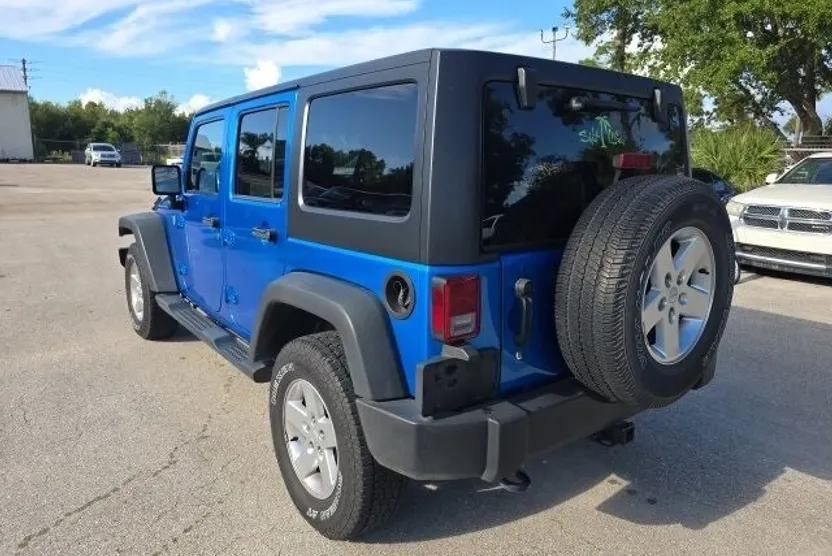 2014 Jeep Wrangler Unlimited Sport photo 1