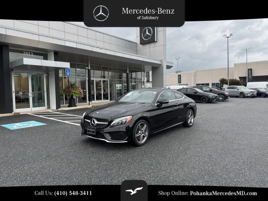 2017 Mercedes Benz C 300 photo 1
