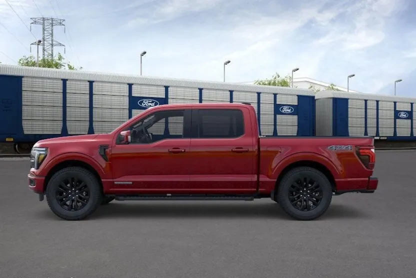 2025 Ford F-150 Lariat photo 1