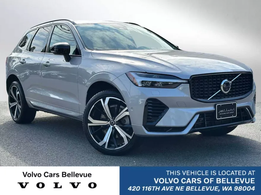 2023 Volvo XC60 Recharge Hybrid Ultimate photo 1