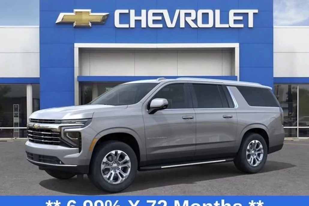 2026 Chevrolet Suburban LT photo 1