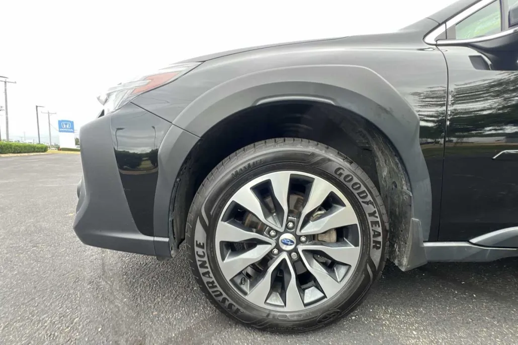 2024 Subaru Outback Limited photo 1