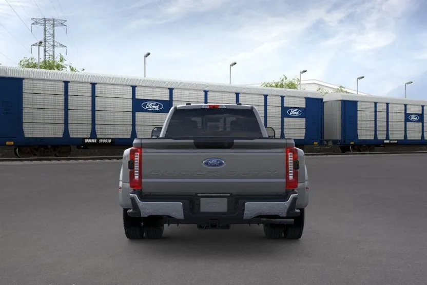 2026 Ford F-450 XL photo 1