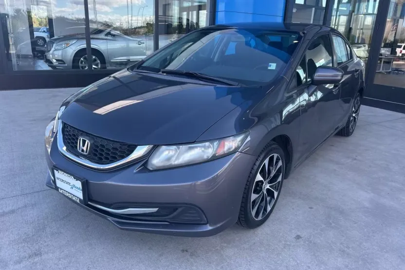 2015 Honda Civic LX photo 1